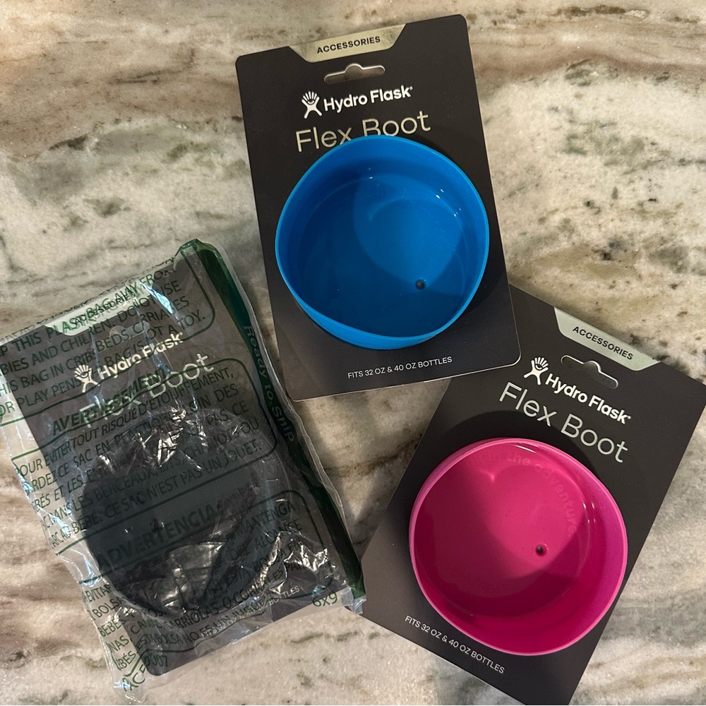3 NEW Hydro Flask Medium Flex Boots - FITS 32oz & 40oz Bottles 💦